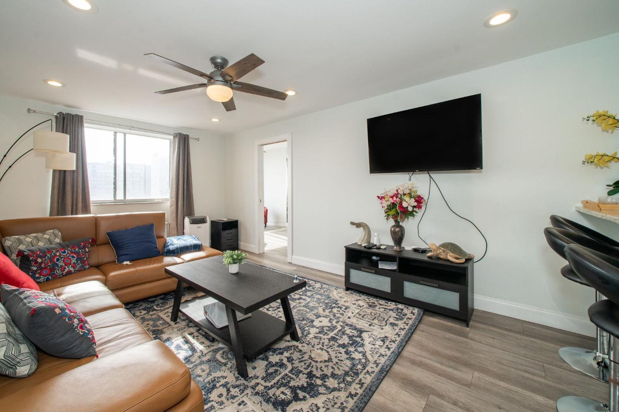 Just Renovated 3 Br/2Bath/ Parking+ Downtown View Apartamento Atlanta Exterior foto
